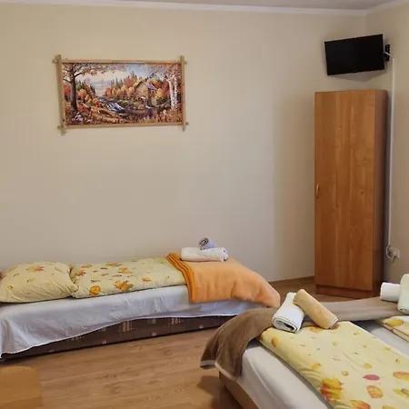 U Skrajnioka ゲストハウス Czerwienne