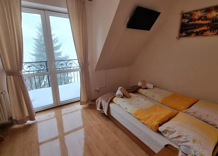 U Skrajnioka 3* Czerwienne